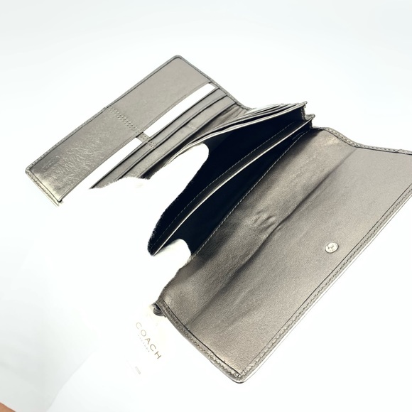 Authentic COACH   No. F42813
✨ Soho Plated Leather Slim Envelope ✨ New with Tag - Picture 9 of 14